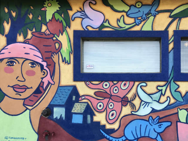 Restaurante El Tamarindo Central American Folk Art mural East Colfax